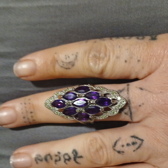 Amethyst and cz 925 ring - Picture 1 of 3